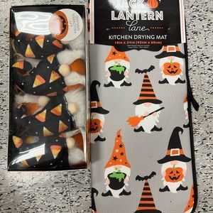 Halloween gnomes